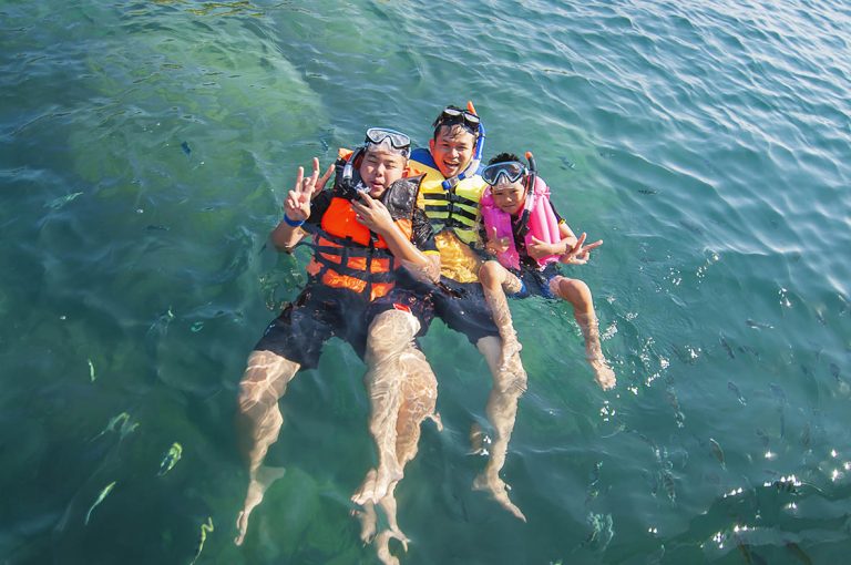 Snorkeling Kon Tao